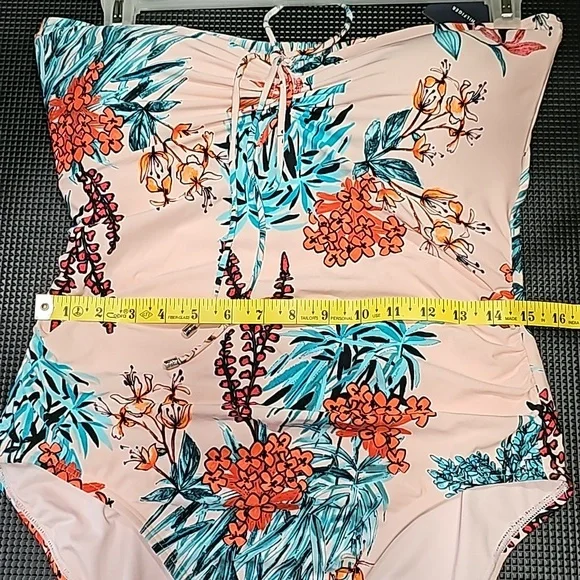 Tommy Hilfiger One-piece Floral Swimsuit - Picture 9 of 16
